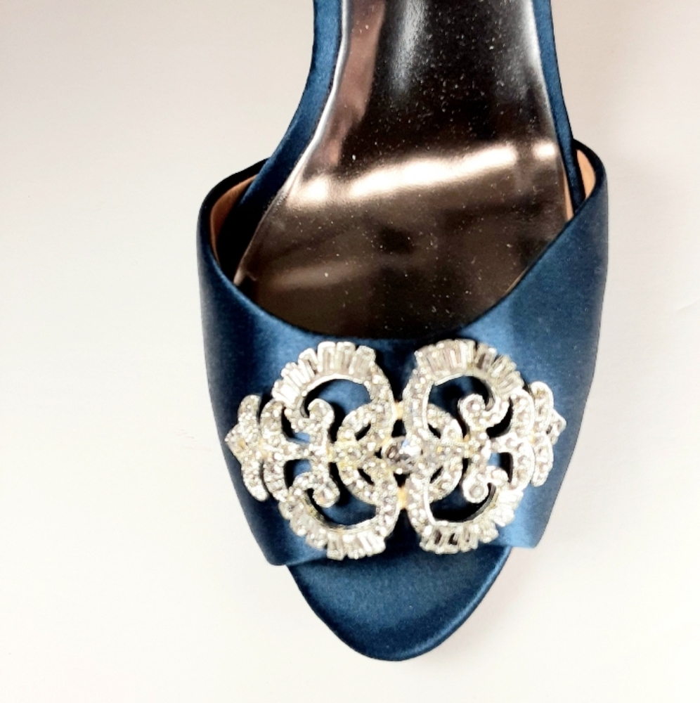 Badgley Mischka Peep Toe Heels - Picture 4 of 5